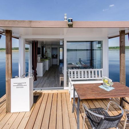 Feststehendes Hausboot Hotel Kolonie Zern ภายนอก รูปภาพ